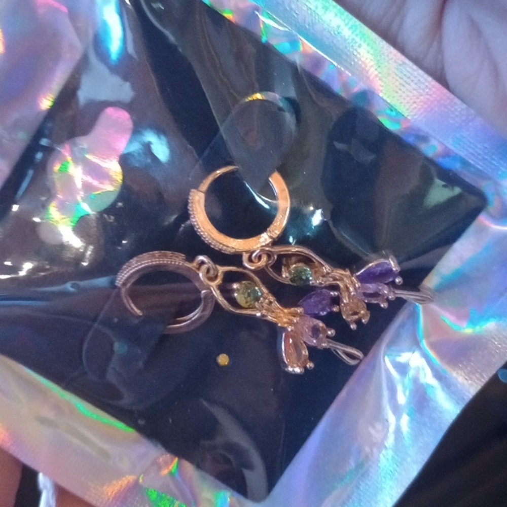 ♥️A Individually $10 Or Bundle 4/$20 Dainty Gold Ballerina Earrings 💛 - Picture 4 of 7